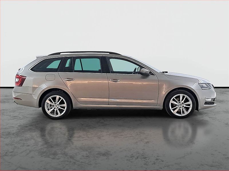 Škoda Octavia (2018) 1.8 TSI, Automat, Tempomat - fotka 6 z 21
