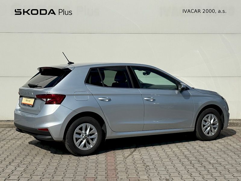 Škoda Fabia (2025) 1.0 TSI 85 kW TopSelection - fotka 2 z 21