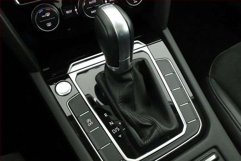 Volkswagen Arteon (2018) 2.0 TDI - fotka 15 z 21