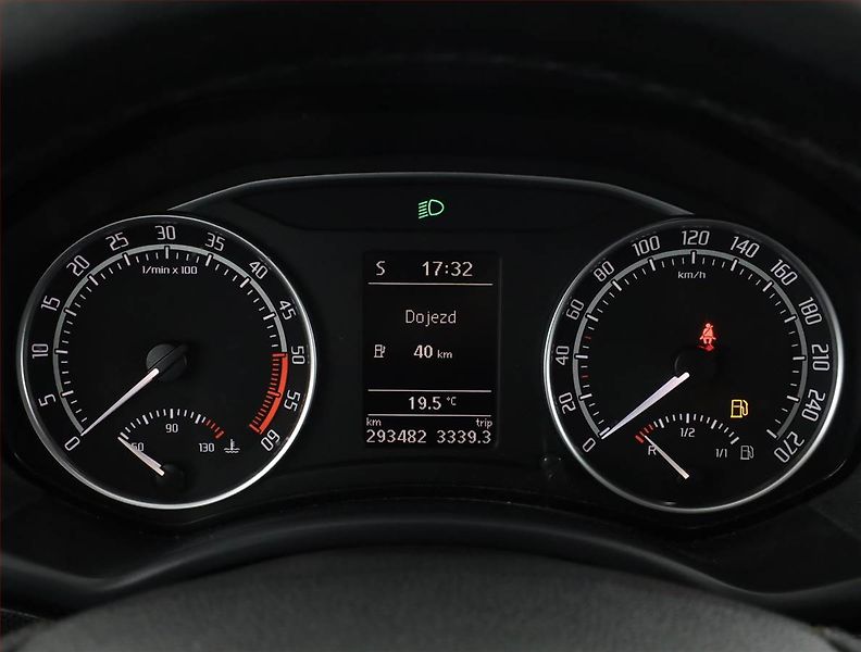 Škoda Octavia (2012) RS 2.0 TDI, Serv.kniha, Navi - fotka 8 z 17