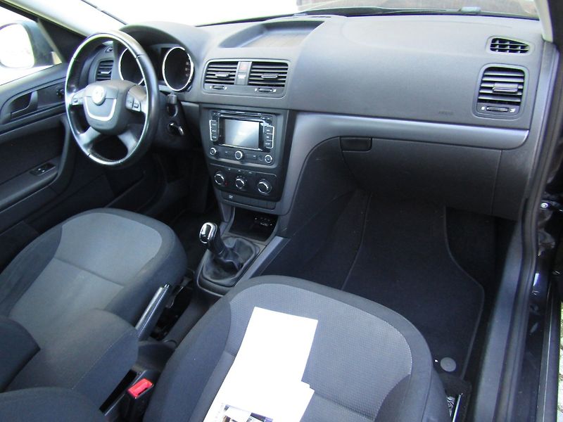 Škoda Yeti (2013) 1.2 TSI 77kW BEZ KOROZE - fotka 14 z 36