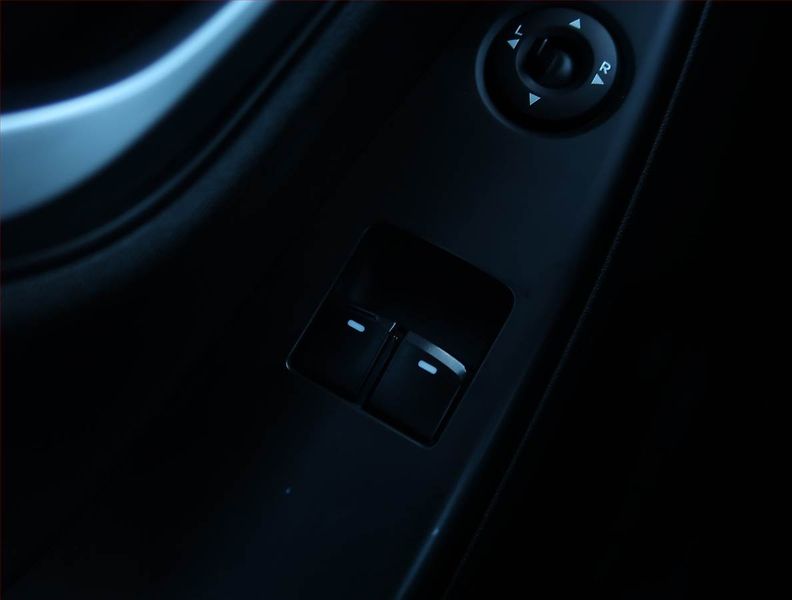 Hyundai ix20 (2019) 1.6 CVVT, ČR,1.maj - fotka 14 z 16