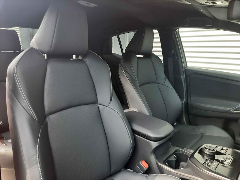 Subaru Uncharted (2026) Executive 77 kWh AWD 252 kW - fotka 55 z 55