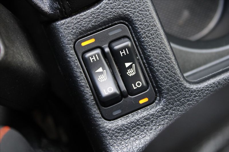 Subaru XV 2,0 i  ČR,1.MAJITEL,4x4 - fotka 15 z 25