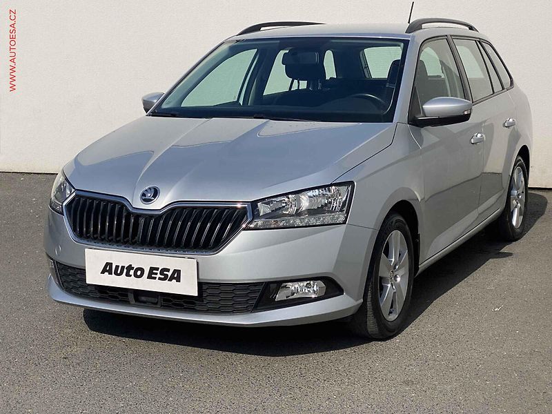 Škoda Fabia (2021) 1.0 TSi, 2.maj,ČR, Ambition - fotka 3 z 18