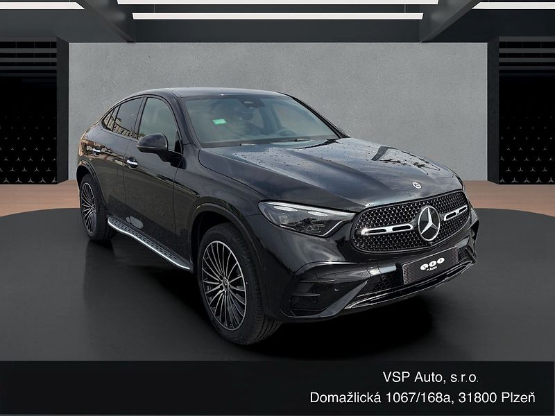 Mercedes-Benz GLC (2026) 300 e 4MATIC kupé - fotka 9 z 16