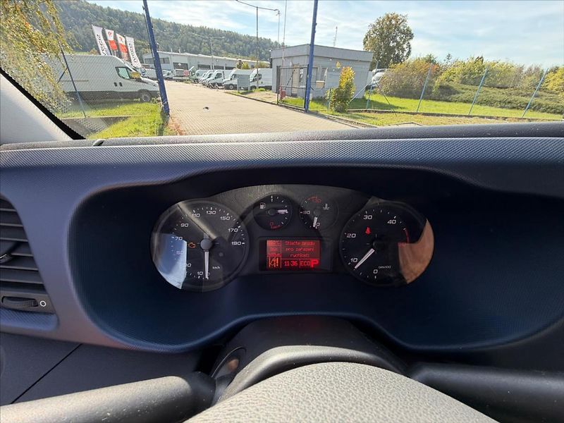 Iveco Daily 3,0 70C18HA8V 18cm3 - fotka 40 z 46