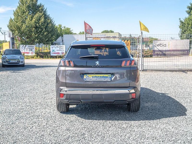 Peugeot 3008 (2021) ČR 1.2T 96KW LED – CEBIA - fotka 6 z 57