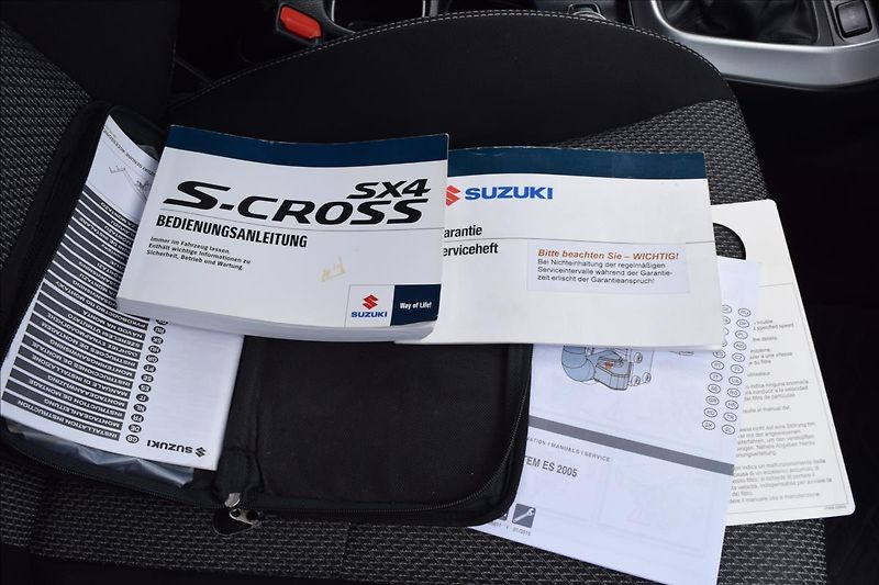 Suzuki SX4 S-Cross 1,6 D 88KW NOVÁ STK TAŽNÉ 4X4 - fotka 47 z 49
