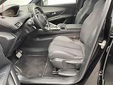 Peugeot 3008 (2020) 1.2 PT, GT Line, AT, LED - náhled 9
