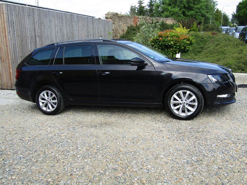 Škoda Octavia (2019) 1.5 TSI 110kW DSG - fotka 9 z 40