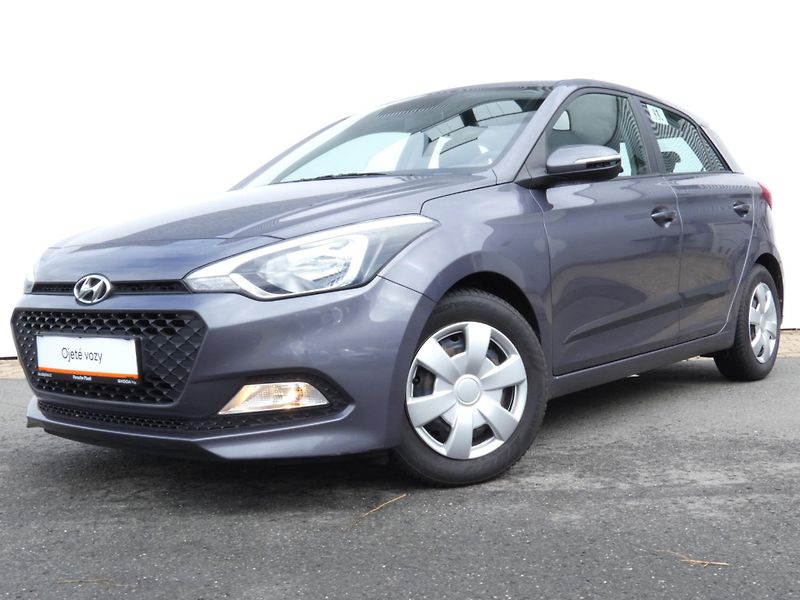 Hyundai i20 1,2 /55kW - fotka 6 z 30