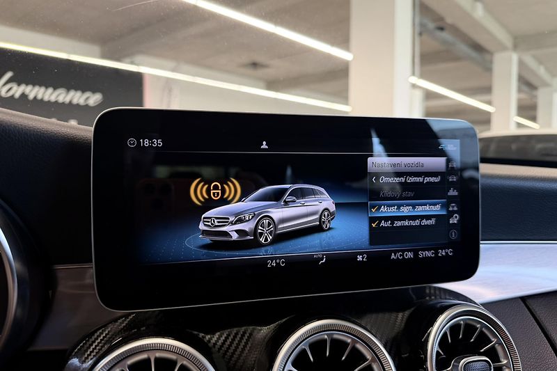 Mercedes-Benz Třídy C (2020) C 220d 4Matic AMG Line - fotka 74 z 81