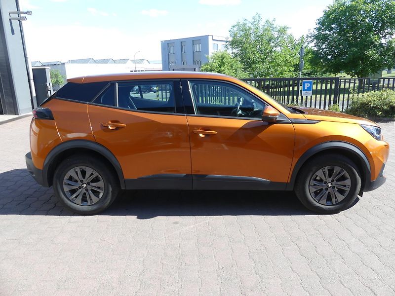 Peugeot 2008 (2020) 1,2 PureTech MAN6 - fotka 4 z 22