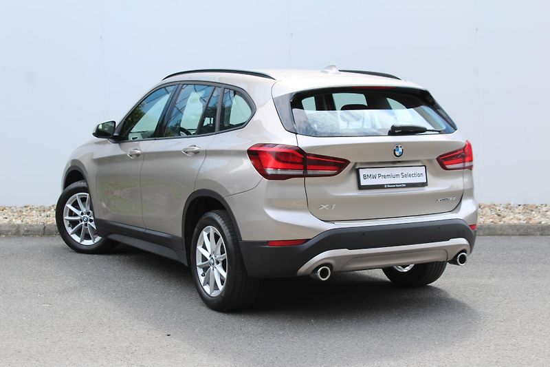BMW X1 xDrive18d - fotka 8 z 22