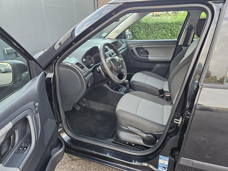 Škoda Fabia 1.2 TSI 63kW,KLIMA,1.MAJITEL - fotka 17 z 49