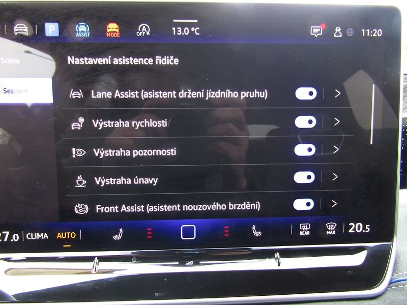 Volkswagen Passat Variant (2024) 2.0 TDI 110kW DSG ACC - fotka 42 z 47