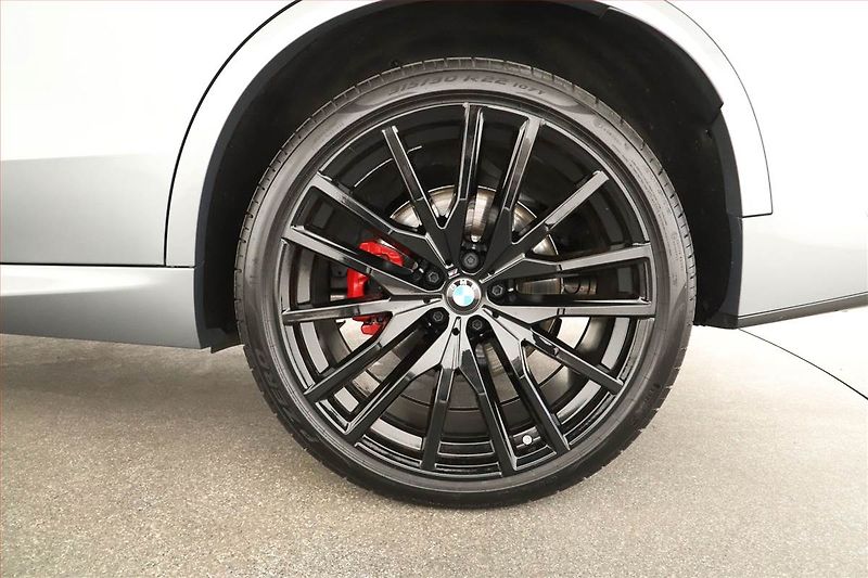 BMW X5 (2025) xDrive30d, M Paket, Vzduch - fotka 12 z 22