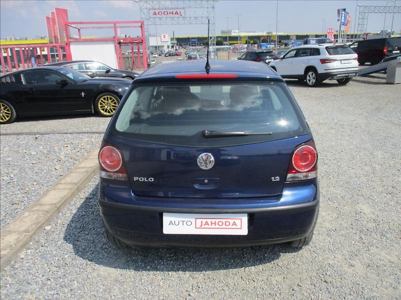 Volkswagen Polo 1,2 i,servisní kniha,ABS, - fotka 7 z 24