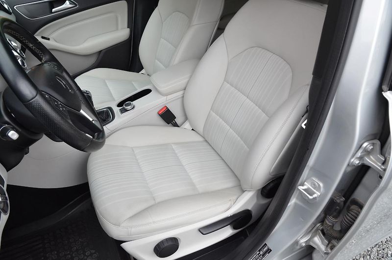 Mercedes-Benz Třídy B (2014) B 180 CDi / NAVI / Bi-XENON - fotka 16 z 32