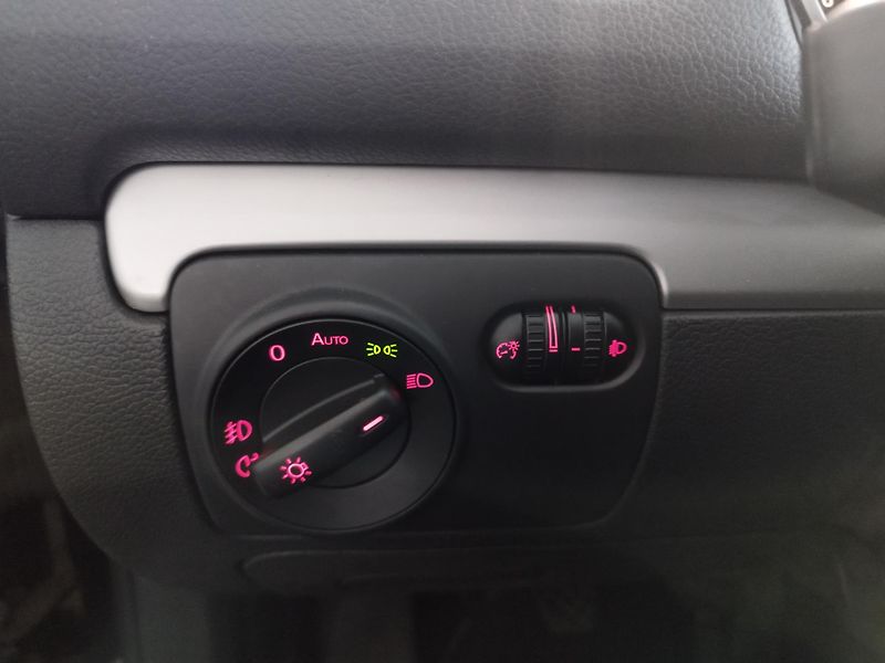 Volkswagen Golf (2010) 1,4TSI,90KW,PANOR,ALU,KŮŽE - fotka 28 z 29