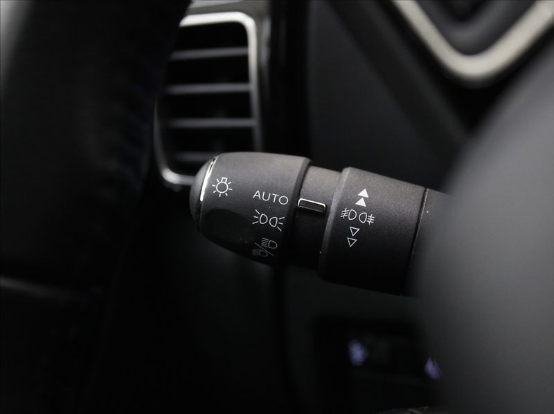 Citroën C5 Aircross 1,2 PT 96kW 25tkm. VÝPRODEJ! - fotka 19 z 23