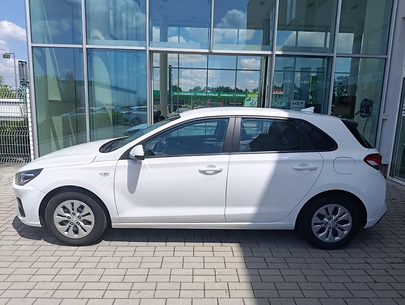 Hyundai i30 (2021) 1.5 80KW ČR 1.majitel - fotka 2 z 15