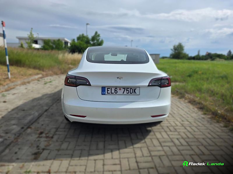 Tesla Model 3 (2021) SR+ Facelift, Tažné, DPH - fotka 3 z 16