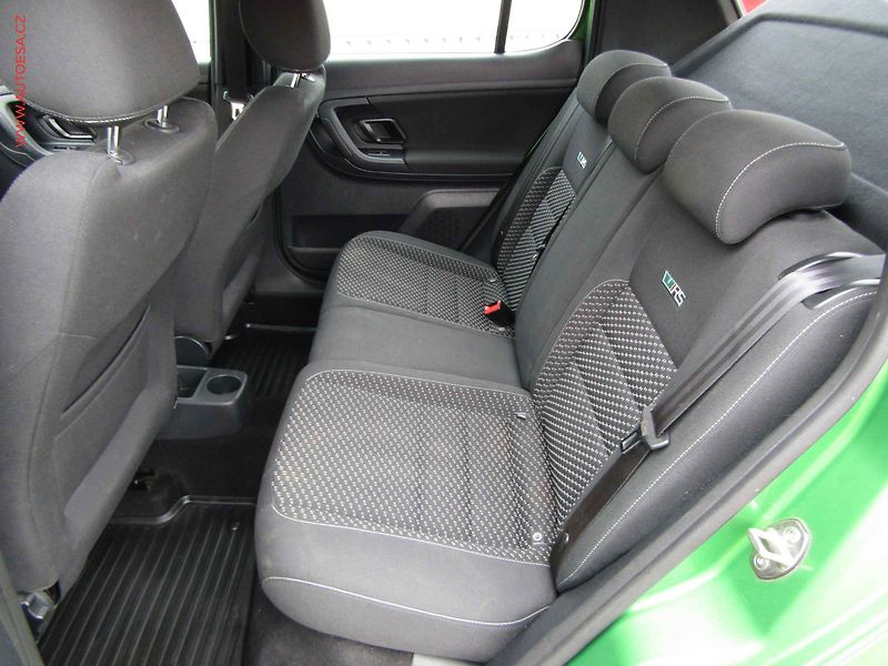 Škoda Fabia (2011) 1.4 TSi, 2.maj,ČR, RS, DSG - fotka 10 z 17
