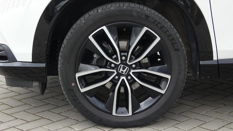 Honda HR-V 1.5 i-MMD Advance e-CVT - fotka 22 z 23