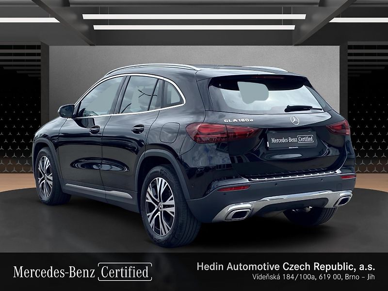 Mercedes-Benz GLA 180 d Progressive Advanced - fotka 3 z 27