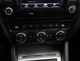 Škoda Octavia (2015) 2.0 TDI, Tempomat - náhled 13