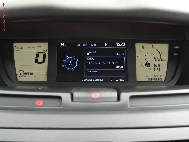 Citroën Grand C4 Picasso (2012) 1.6HDi 7míst, AT, tempo - fotka 16 z 20
