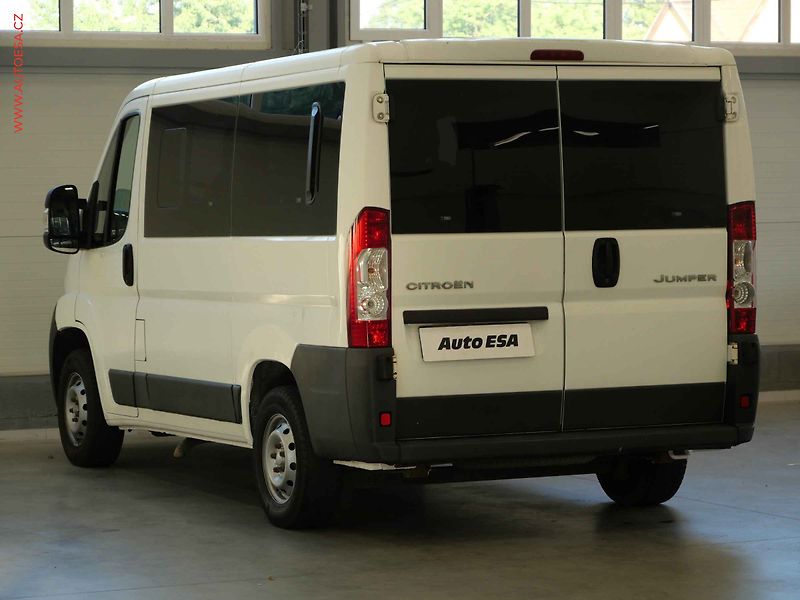 Citroën Jumper (2010) 2.2HDi 9míst LUX, ČR, AC - fotka 6 z 20