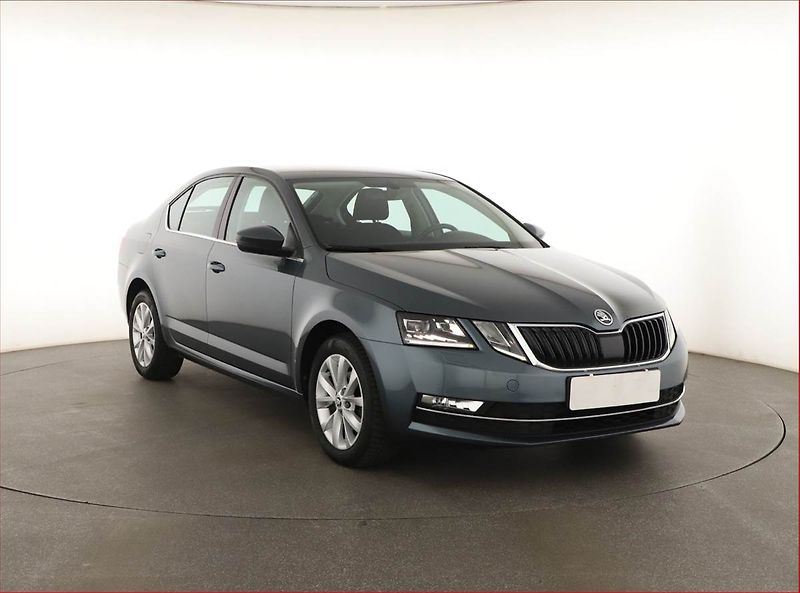 Škoda Octavia (2018) 1.6 TDI, Tempomat - fotografie inzerátu