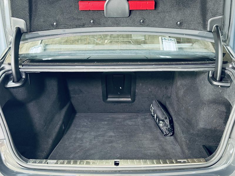 BMW Řada 7 (2020) 730xd*H&K*HUD*LASER* - fotka 40 z 44