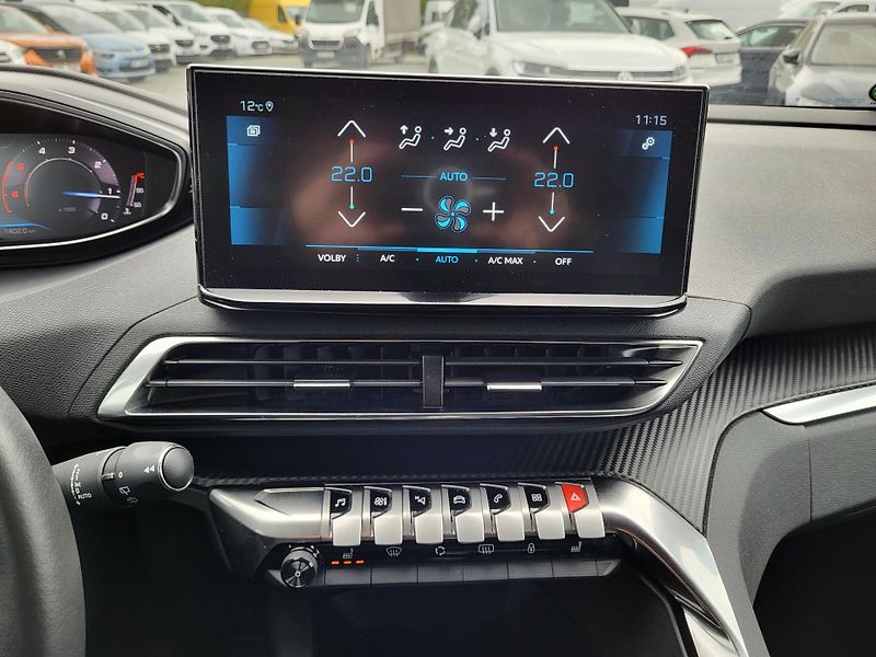 Peugeot 5008 1.5 BlueHDi 130 automat 7-míst - fotka 15 z 46