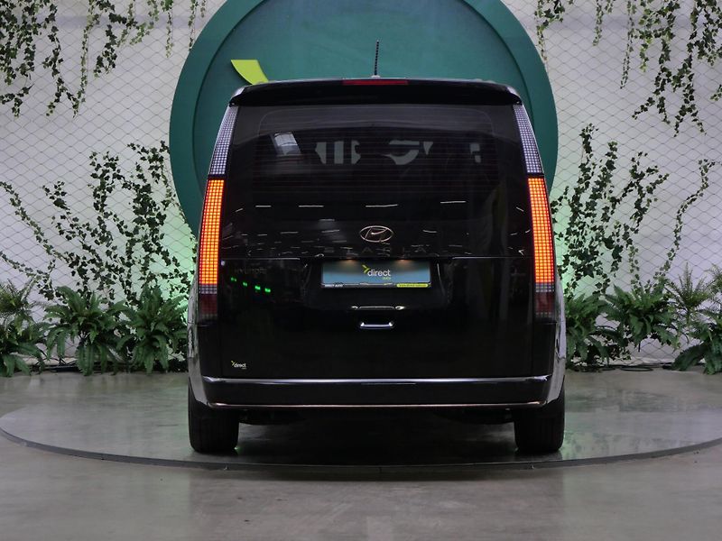 Hyundai Staria - fotka 6 z 29