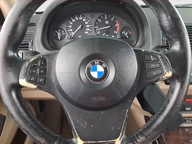 BMW X5 (2006) 3.0d, 4X4, Automat, Xenony - fotka 18 z 21
