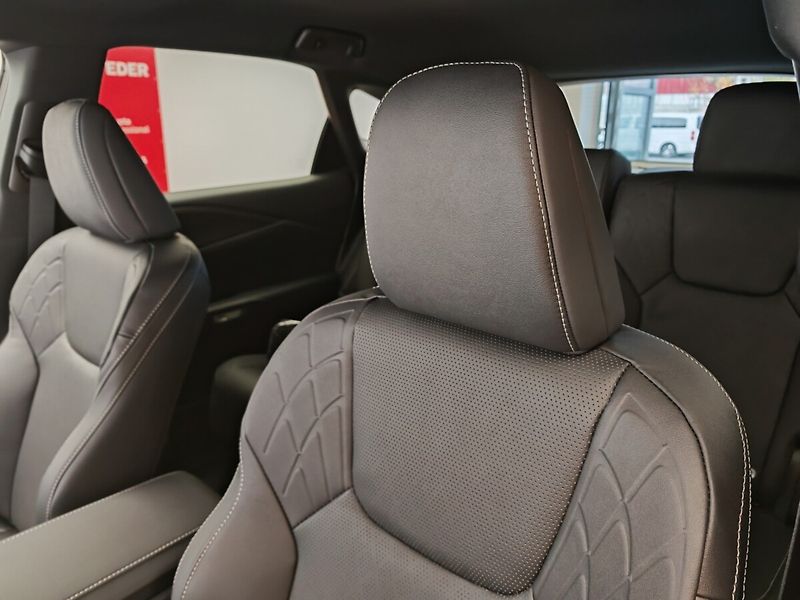 Lexus RX 350h Executive Plus - fotka 25 z 49