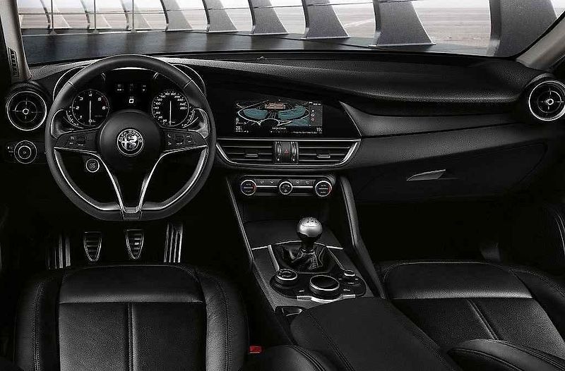 Alfa Romeo Giulia.