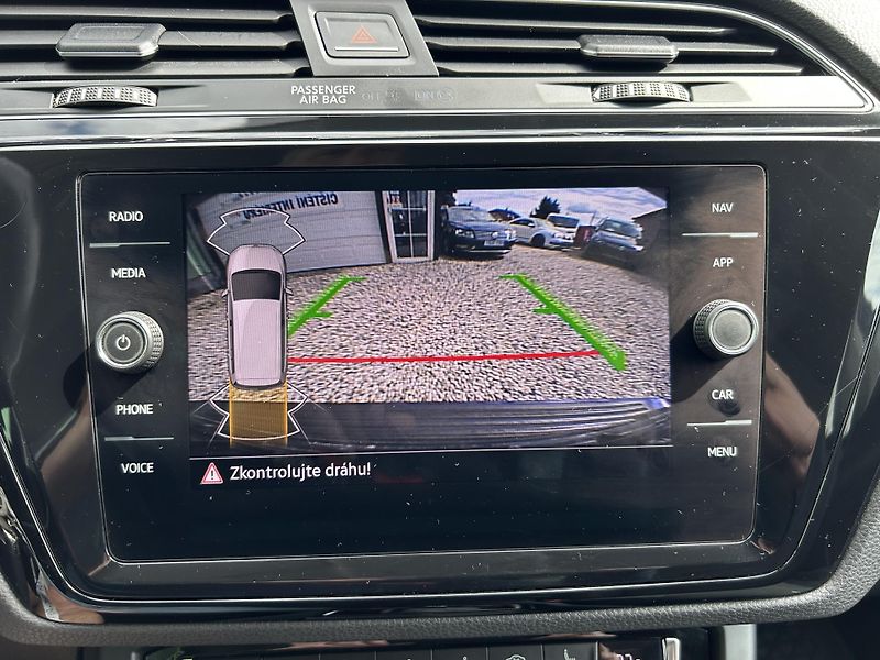 Volkswagen Touran (2021) 2.0 TDi 110KW DSG  - fotka 29 z 31