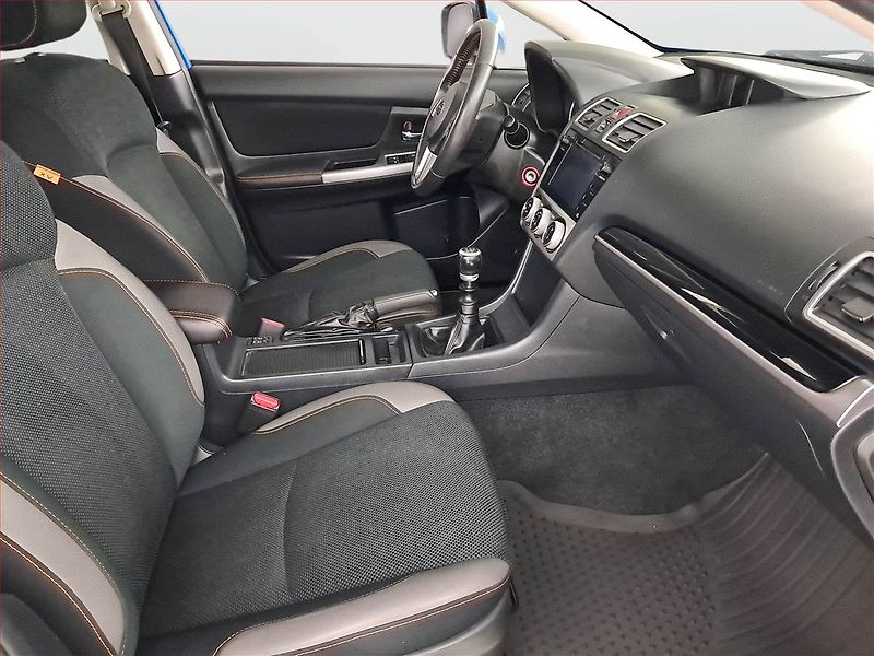 Subaru XV (2017) 2.0D, 4X4, Serv.kniha - fotka 9 z 20