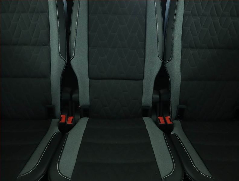 Volkswagen Touran (2025) Comfortline 1.5 TSI - fotka 10 z 19