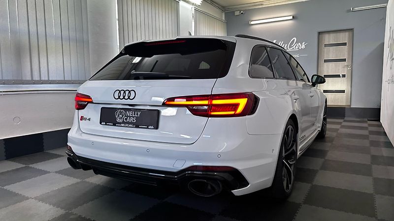 Audi RS 4 HOMOLOGOVANÝ VÝFUK REMUS - fotka 6 z 64