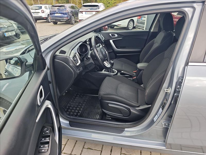 Kia Ceed SW 1,4 T-GDI  TOP - fotka 10 z 22