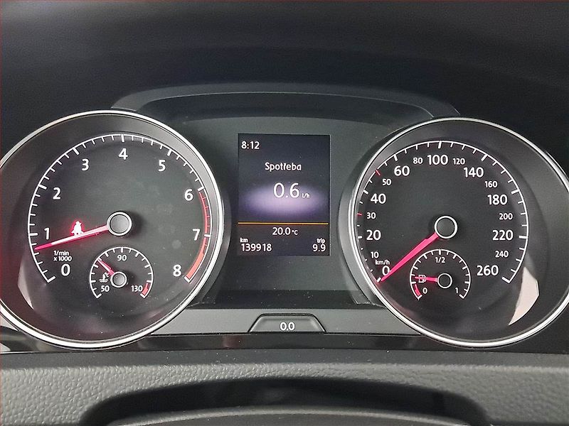 Volkswagen Golf (2014) Comfortline 1.2 TSI - fotka 11 z 17