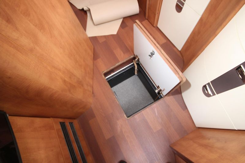 Carthago (2017) C-LINE I 4.8 LE - fotka 43 z 85