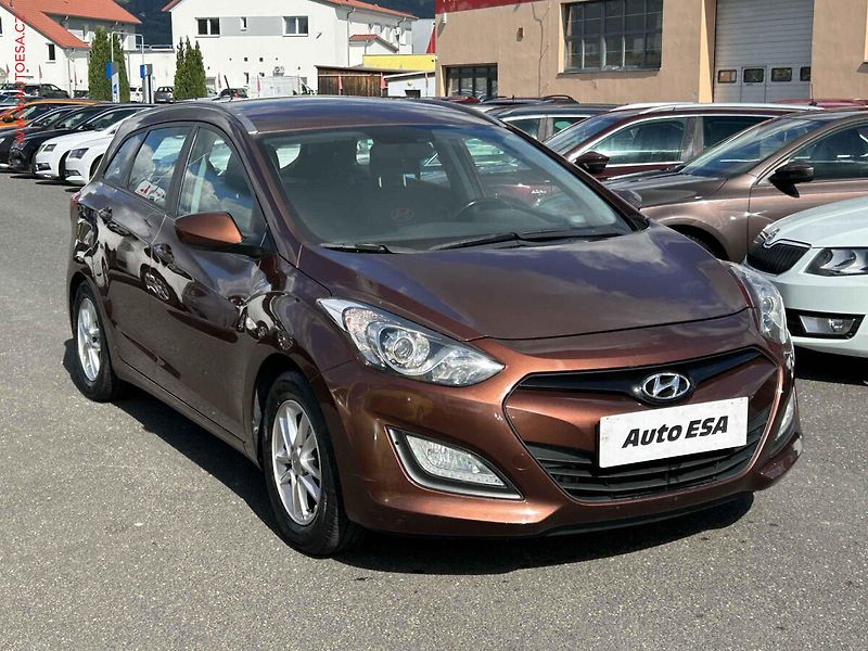 Hyundai i30 (2014) 1.4 CVVT - fotografie inzerátu