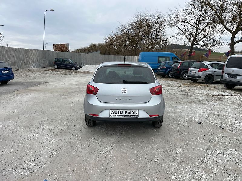 Seat Ibiza 1.4 16V - fotka 7 z 14
